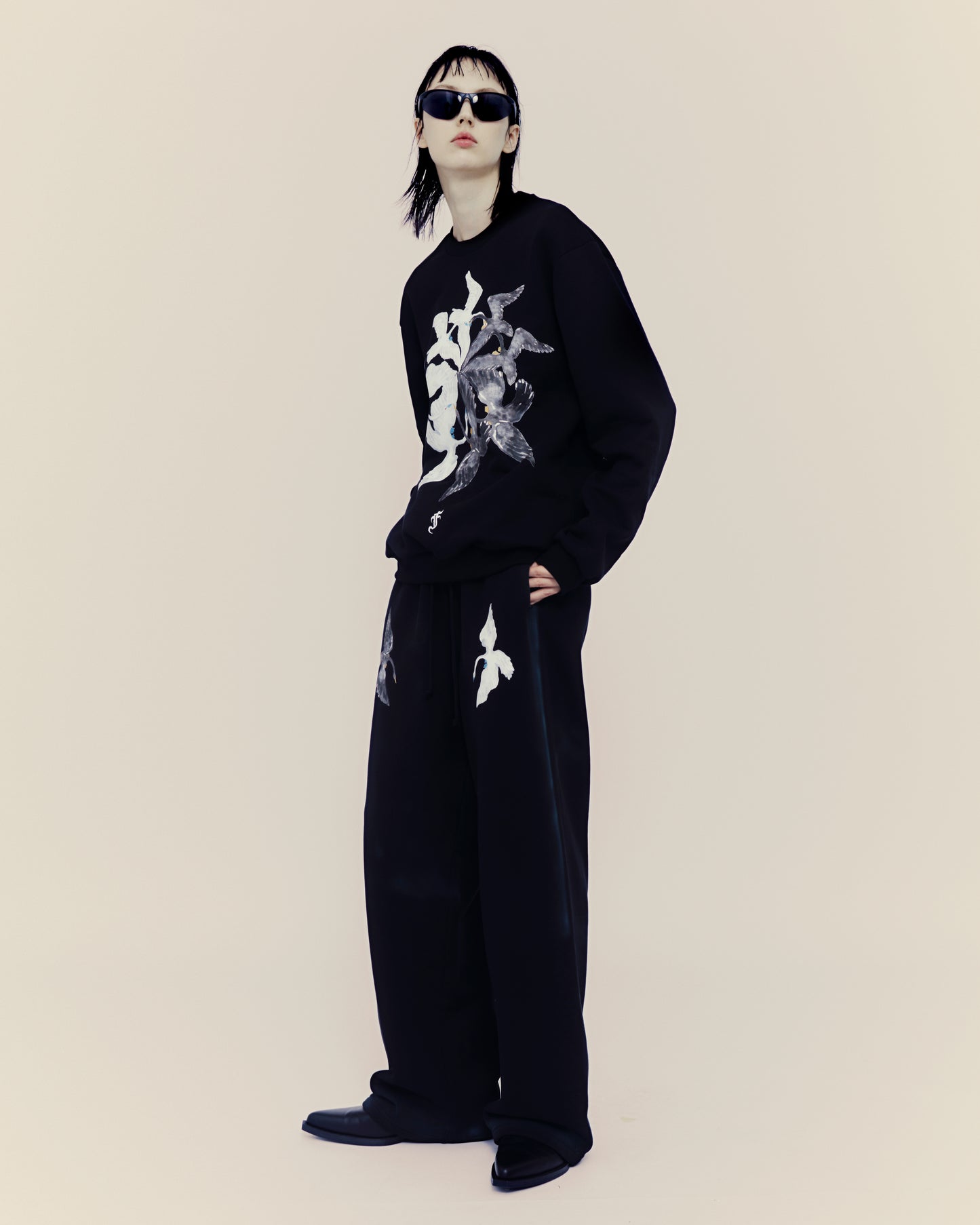 Black swan printed sweatpants