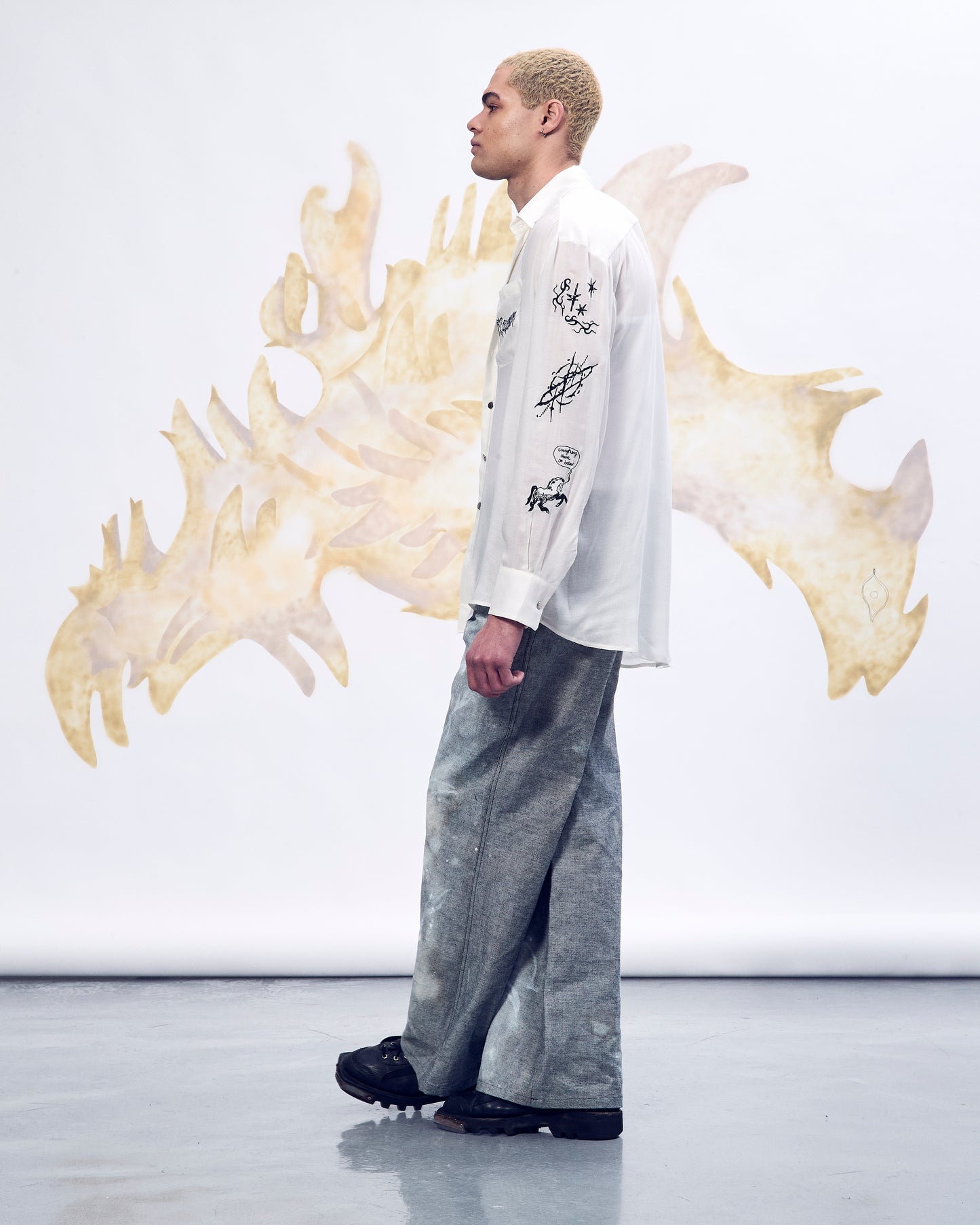 Alchemic embroidered shirt