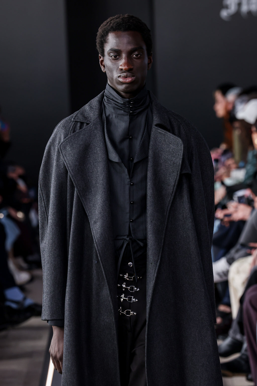 Genderless cashmere armour coat