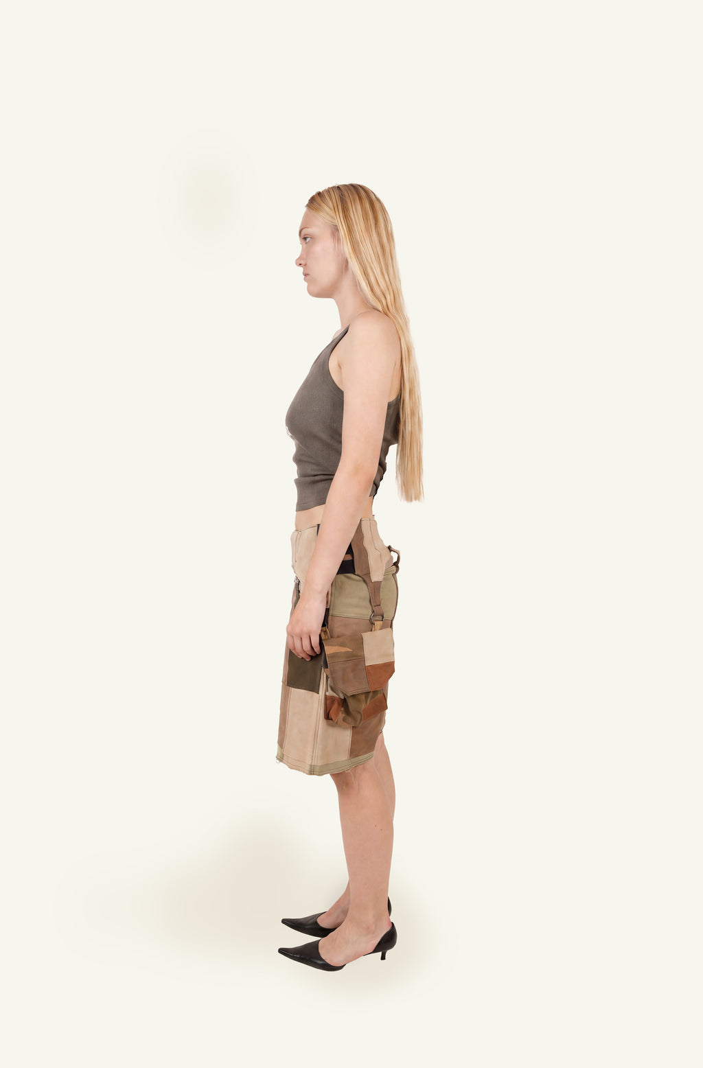 Solarpunk beige shorts