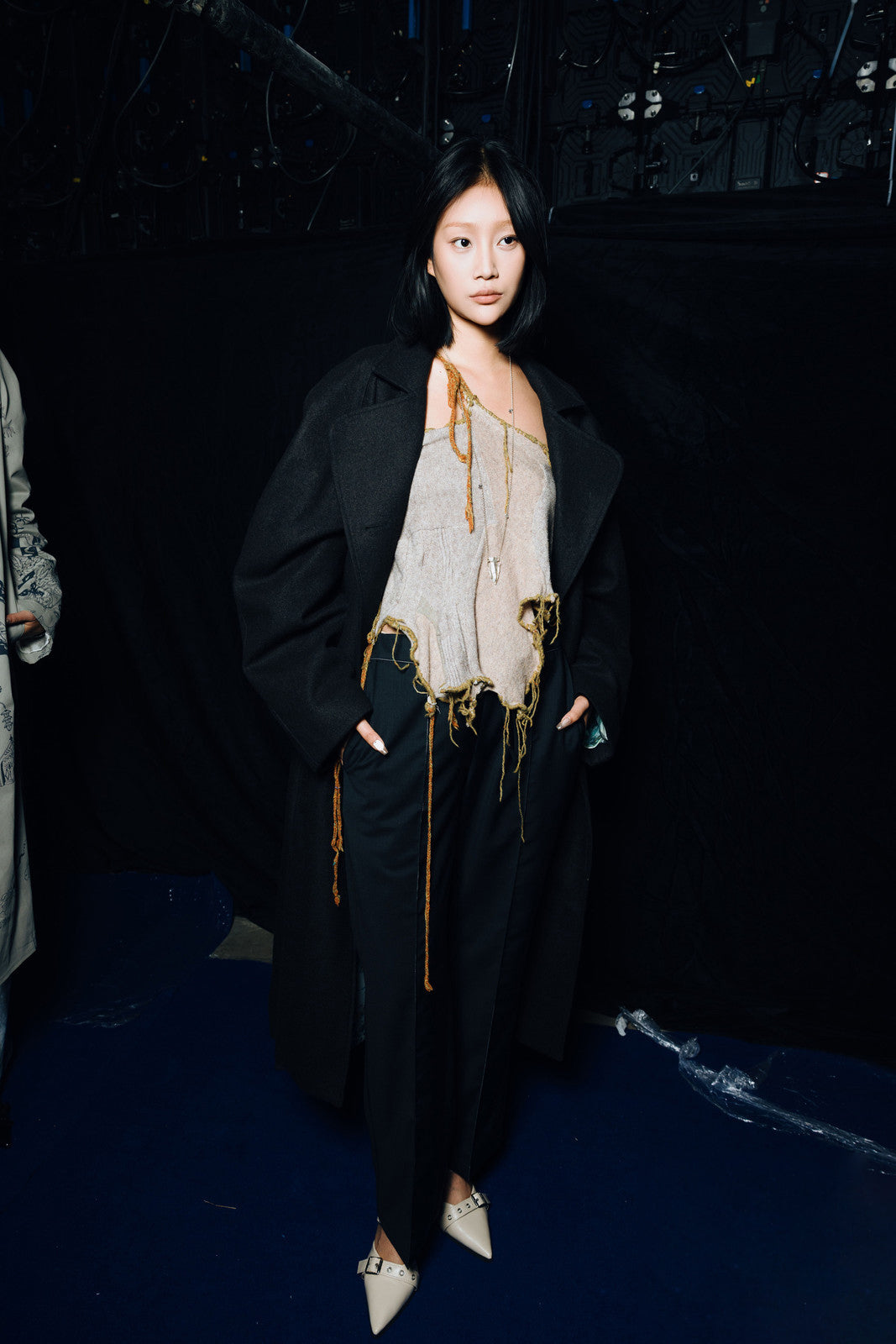 Silver Amphora necklace - belt