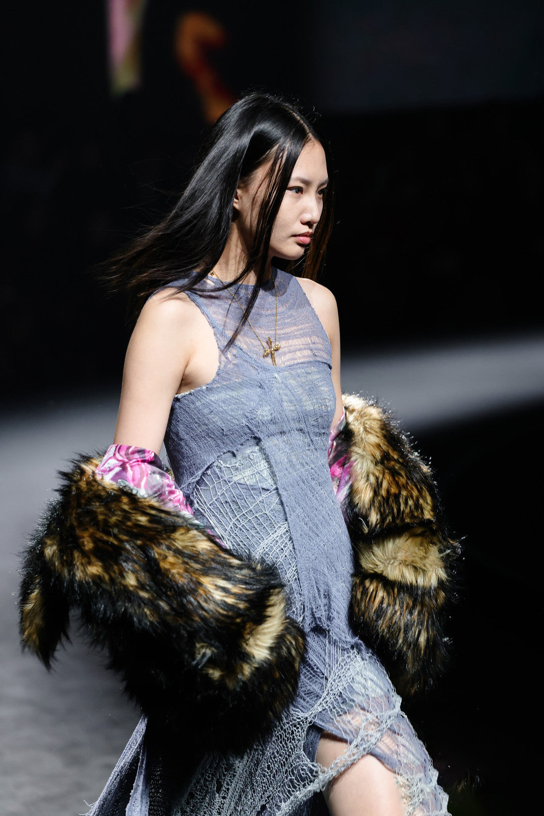 Golden Sword necklace-belt