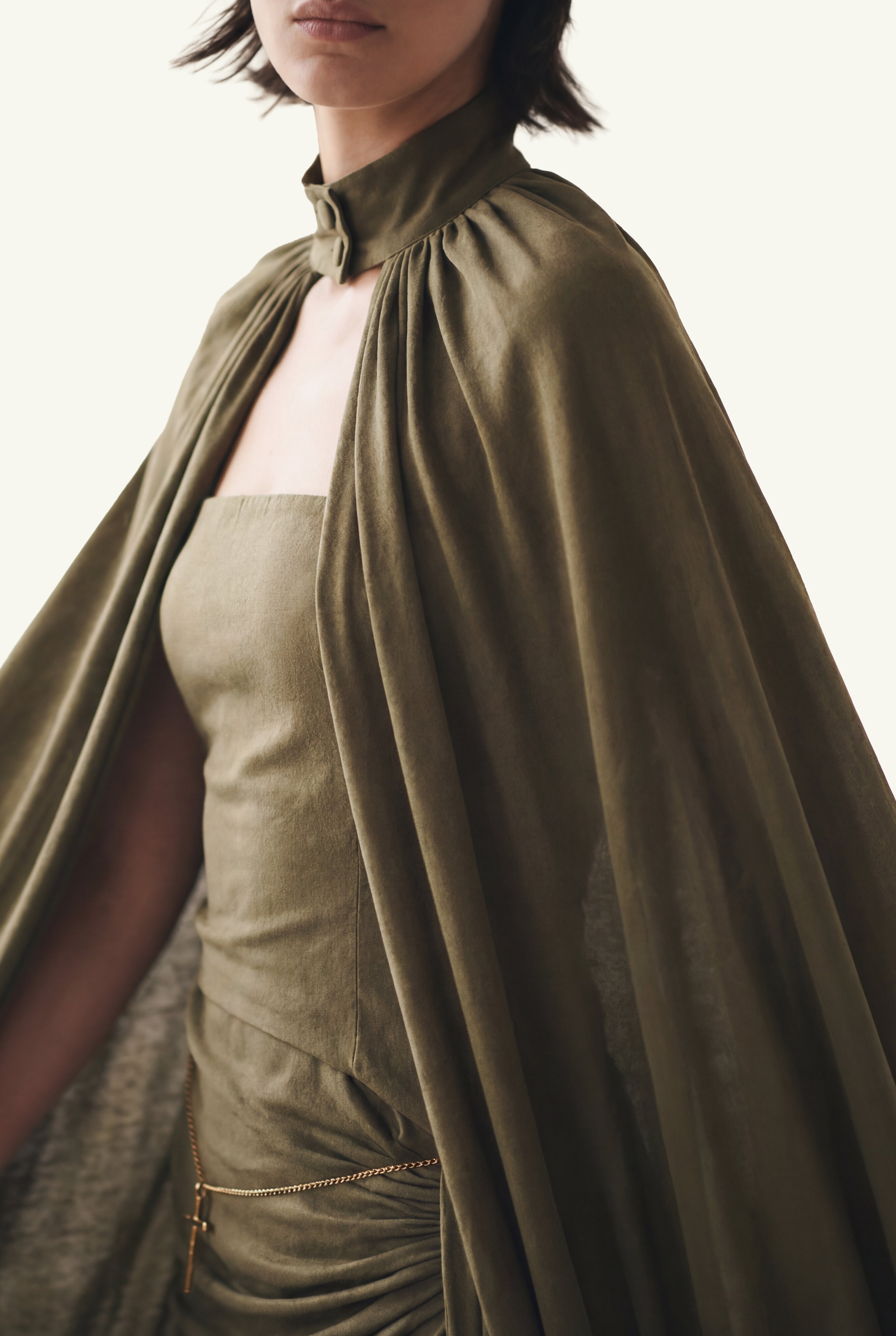 Calcinazione olive cape dress