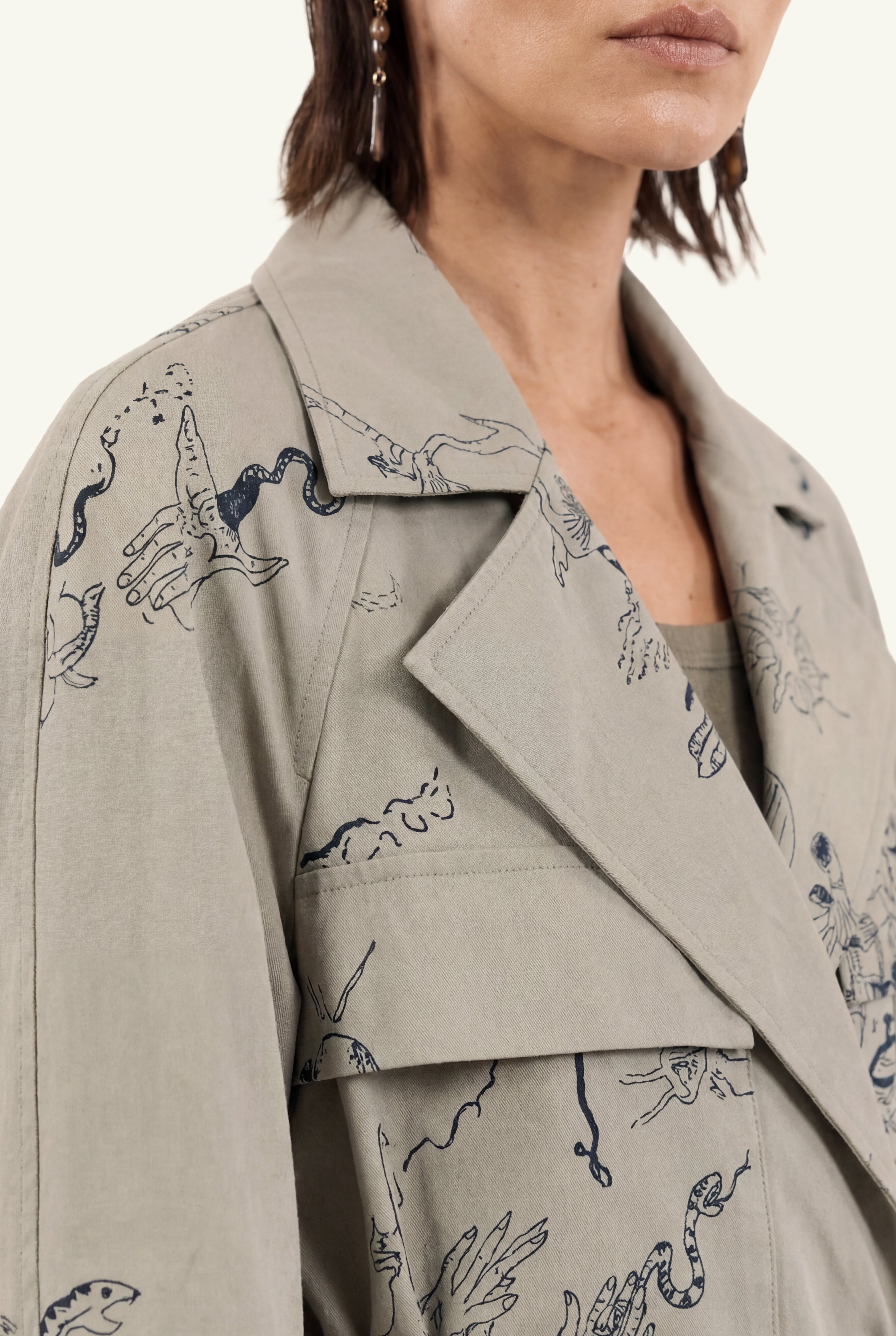 Membrane oversized trench coat