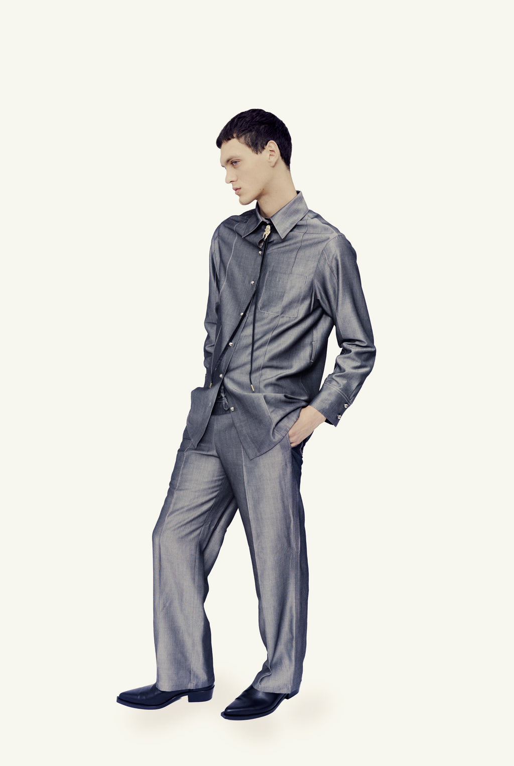 Grey fluid trousers